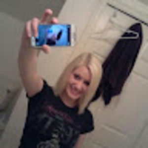 Meet your Posher, Krystal